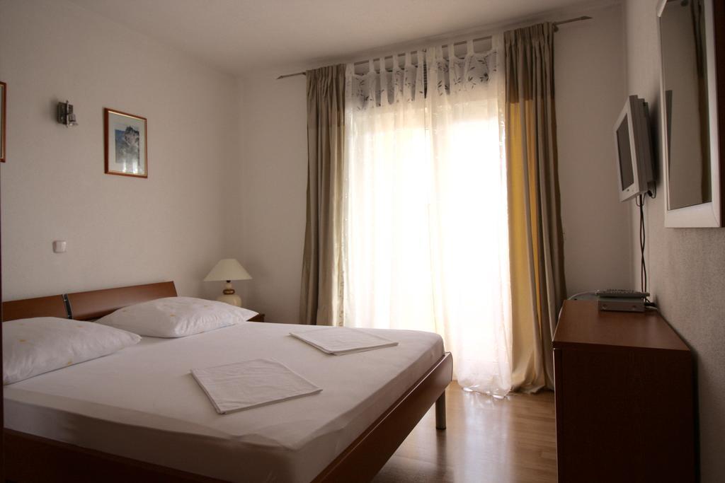 Apartment Dalmatien Traumhaus Makarska Ngoại thất bức ảnh