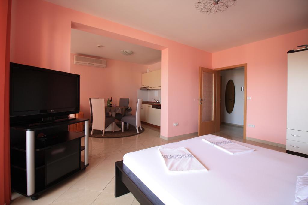 Apartment Dalmatien Traumhaus Makarska Ngoại thất bức ảnh