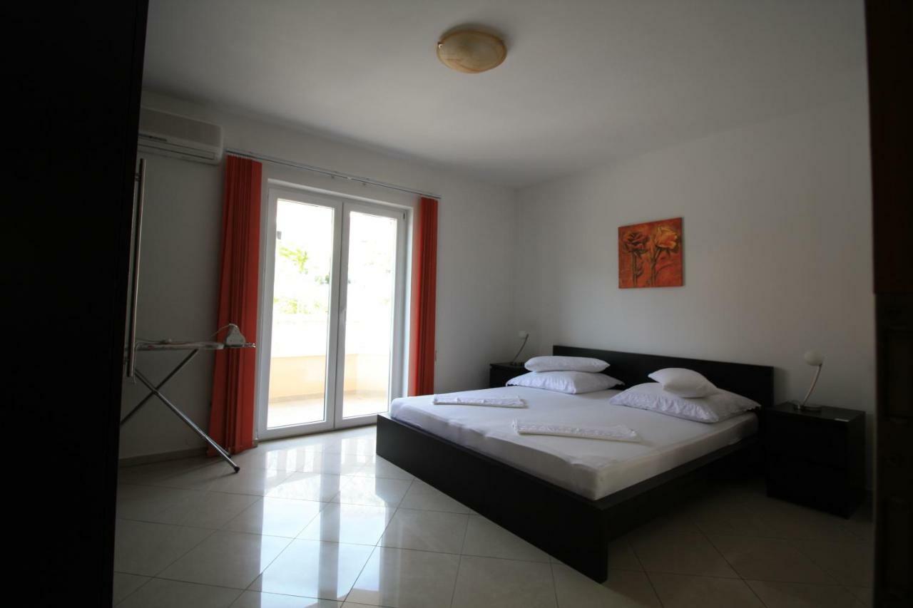 Apartment Dalmatien Traumhaus Makarska Ngoại thất bức ảnh