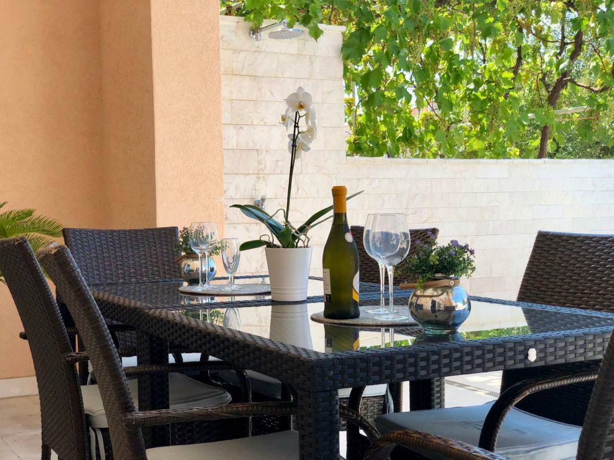 Apartment Dalmatien Traumhaus Makarska Ngoại thất bức ảnh